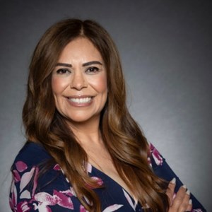 Photo of Laura Valdez